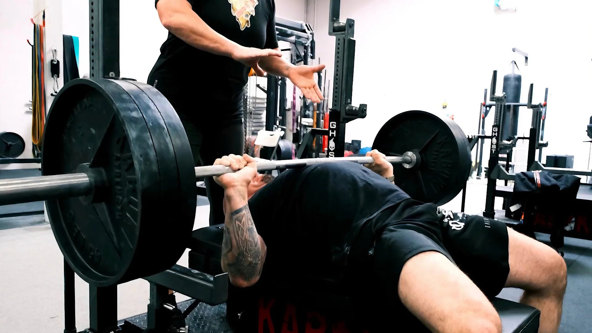 Controlled bench press repetition using The Launch Pad