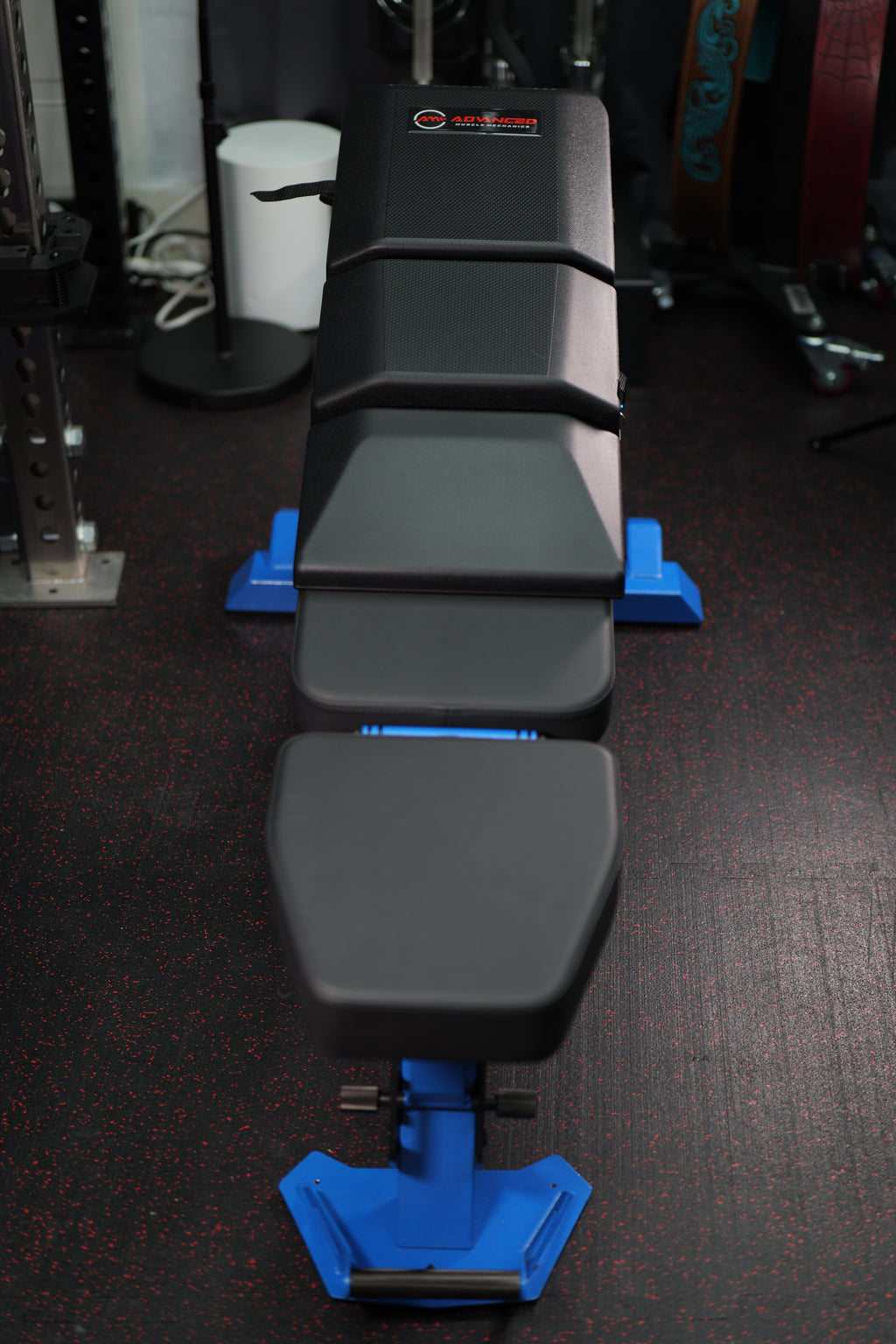 Front overhead view of Launch Pad Gen II integrated on flat bench creating a biomechanically optimized training surface.