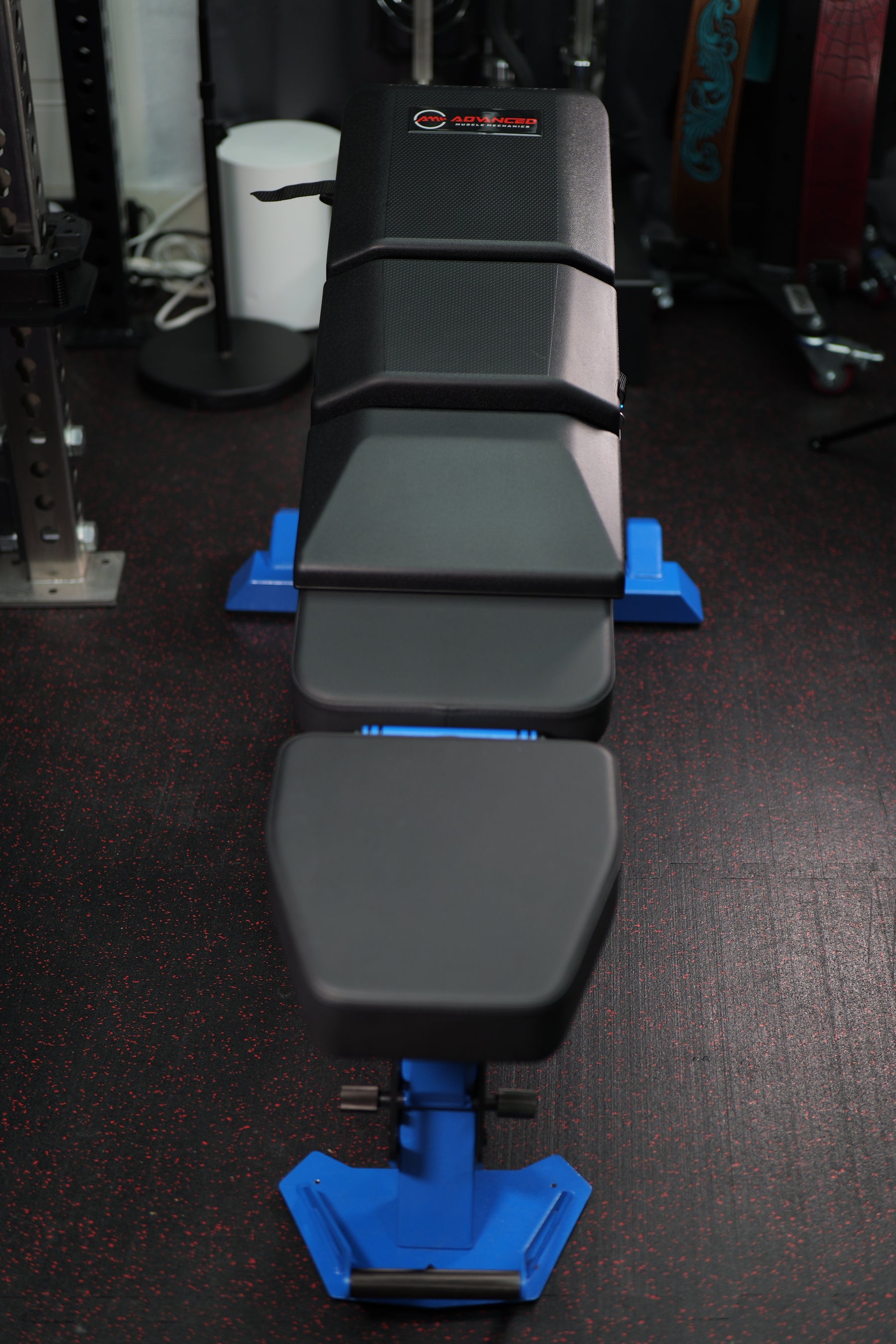 Front overhead view of The Launch Pad® Gen II centered on a flat bench.